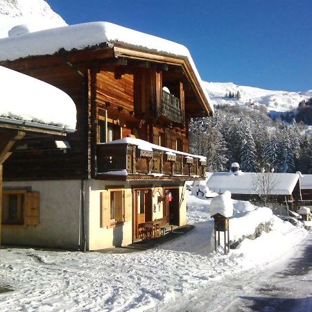Les Fenetres Du Mont Blanc Lägenhet La Giettaz Exteriör bild